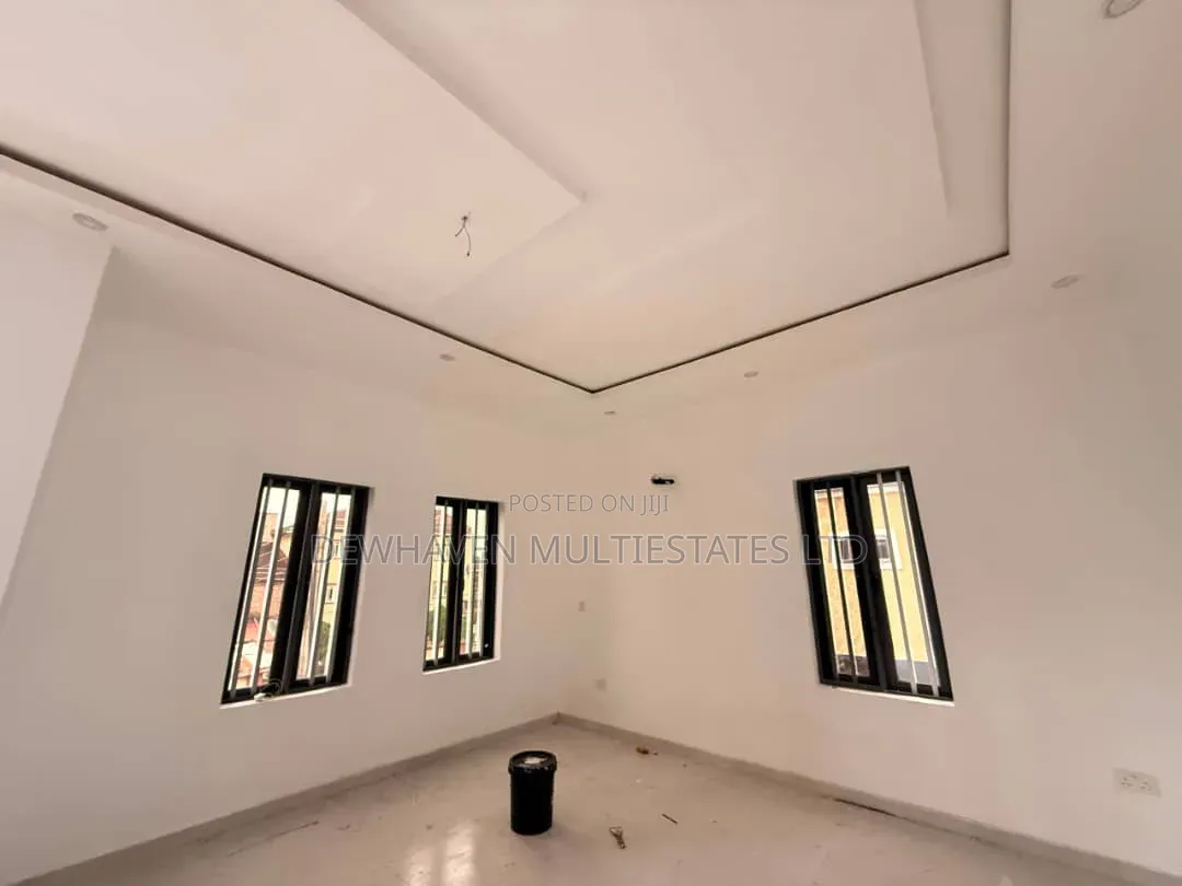 4bdrm House in Silver Spring Estate, Agungi for sale in Agungi