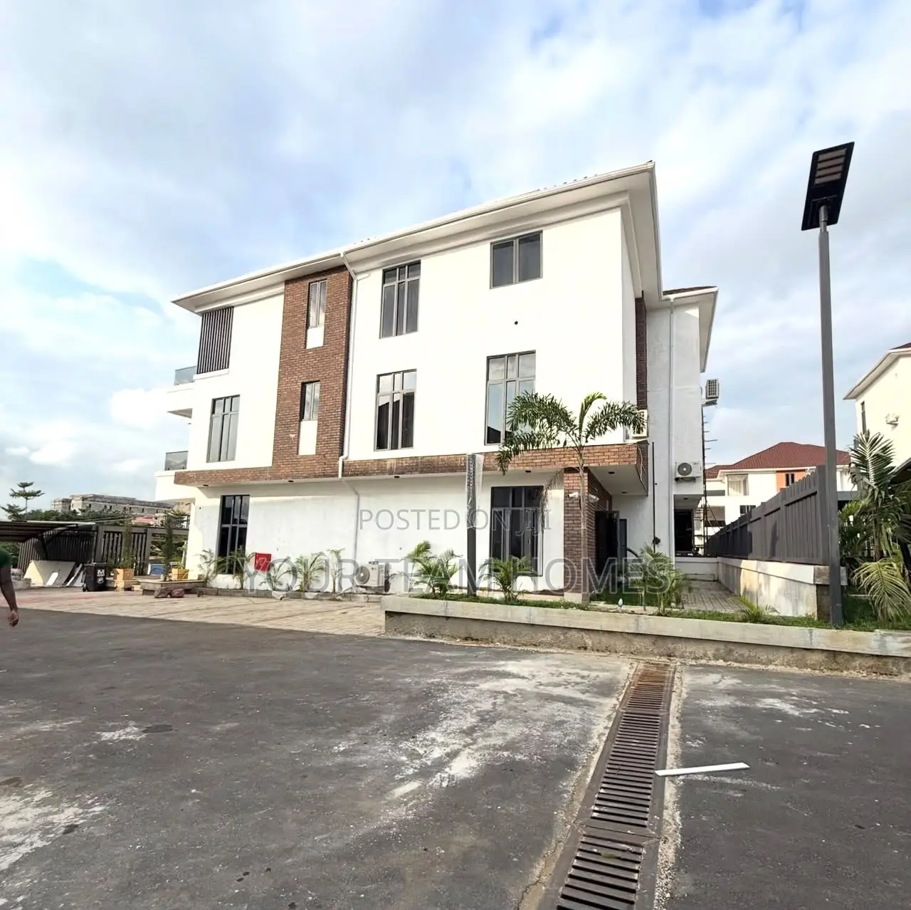 Furnished 5bdrm Duplex in Asoroko, Asokoro for sale in Asokoro