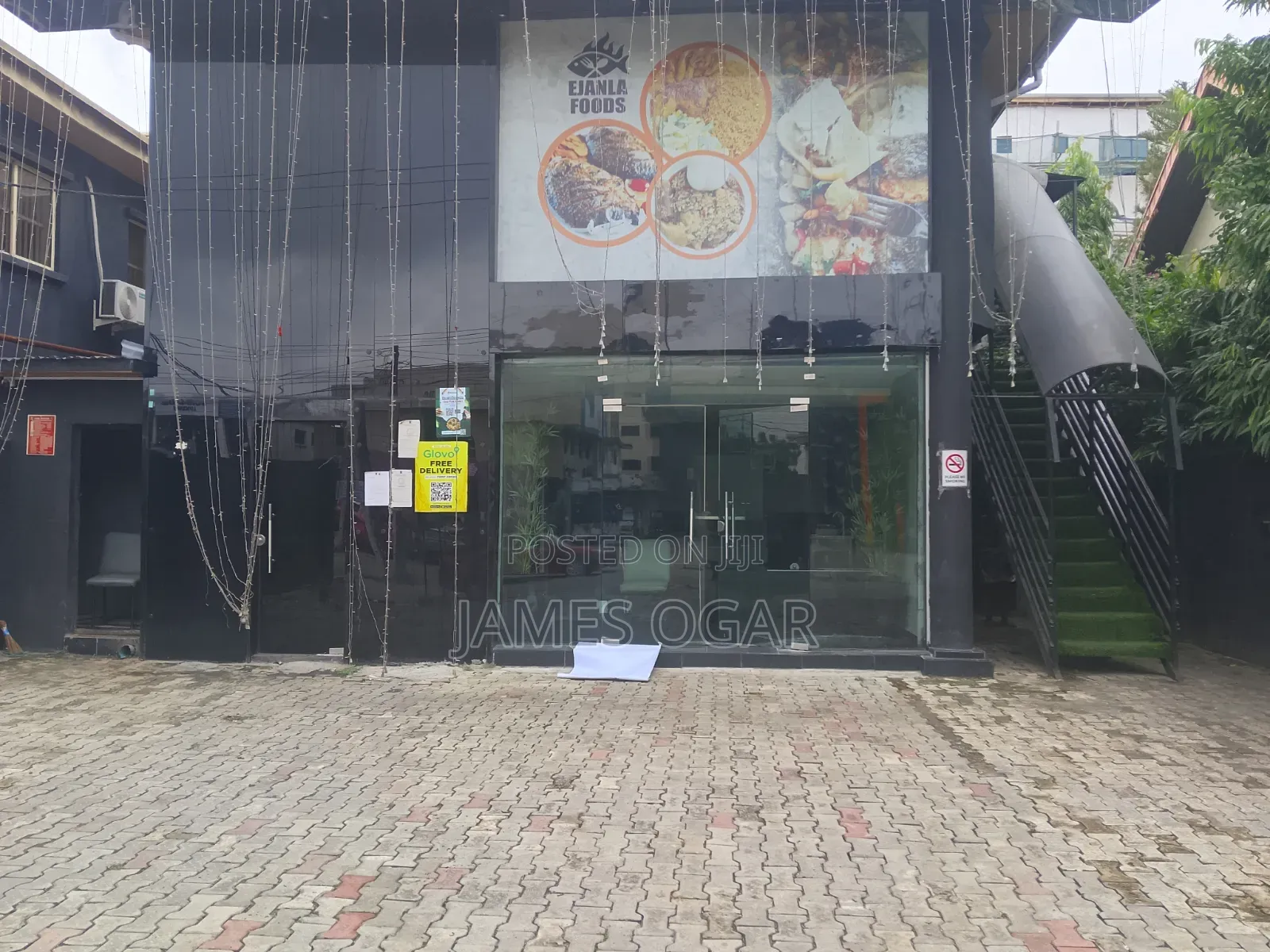 SHOp for Rent in Lekki Phase 1