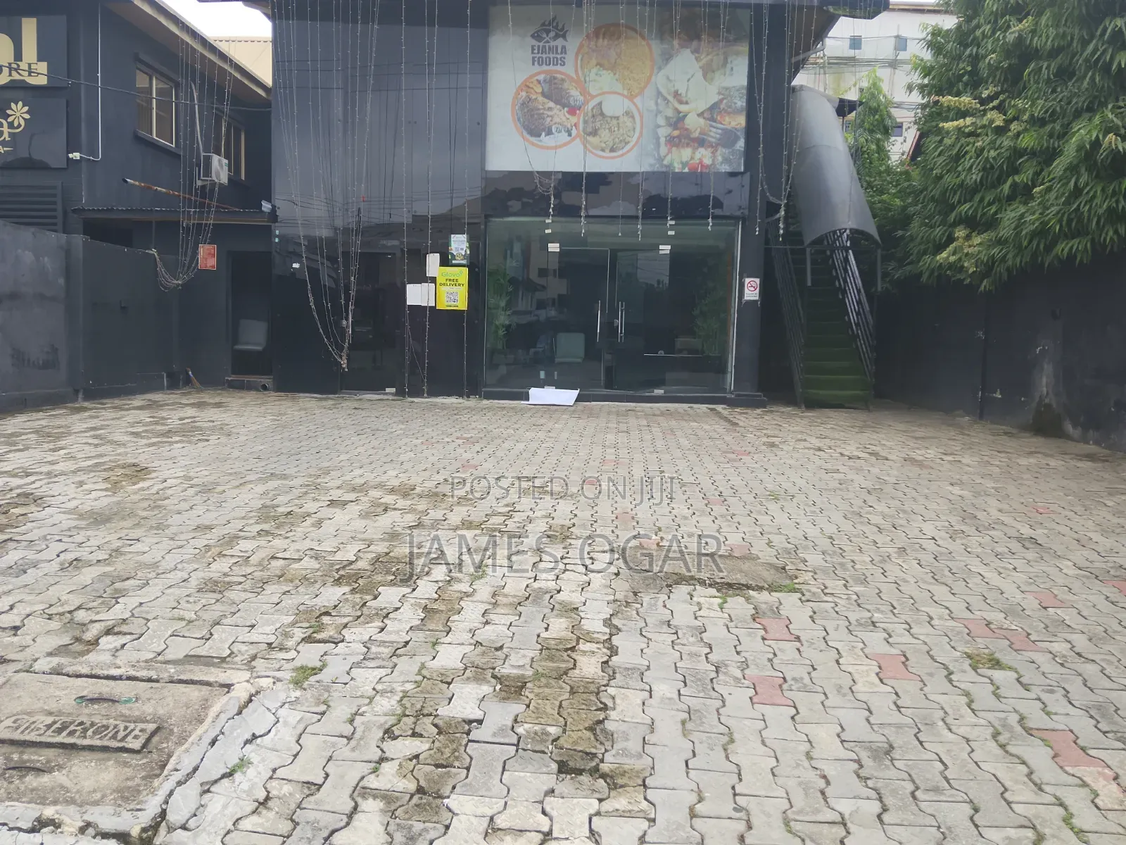 SHOp for Rent in Lekki Phase 1