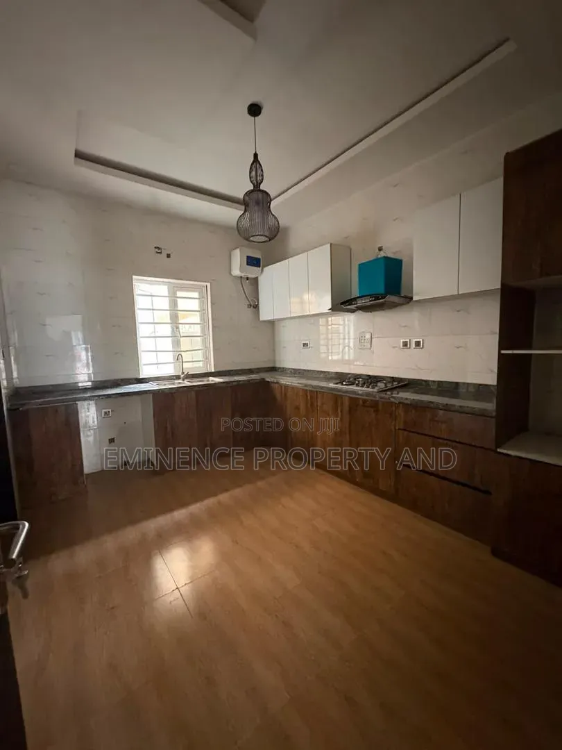 4bdrm Duplex in Thomas Estate for rent in Thomas Estate