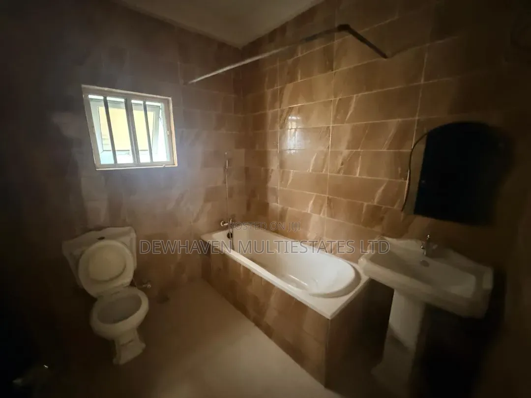 6bdrm Duplex in Springbay Estate, Ikate-Elegushi for sale in Ikate-Elegushi