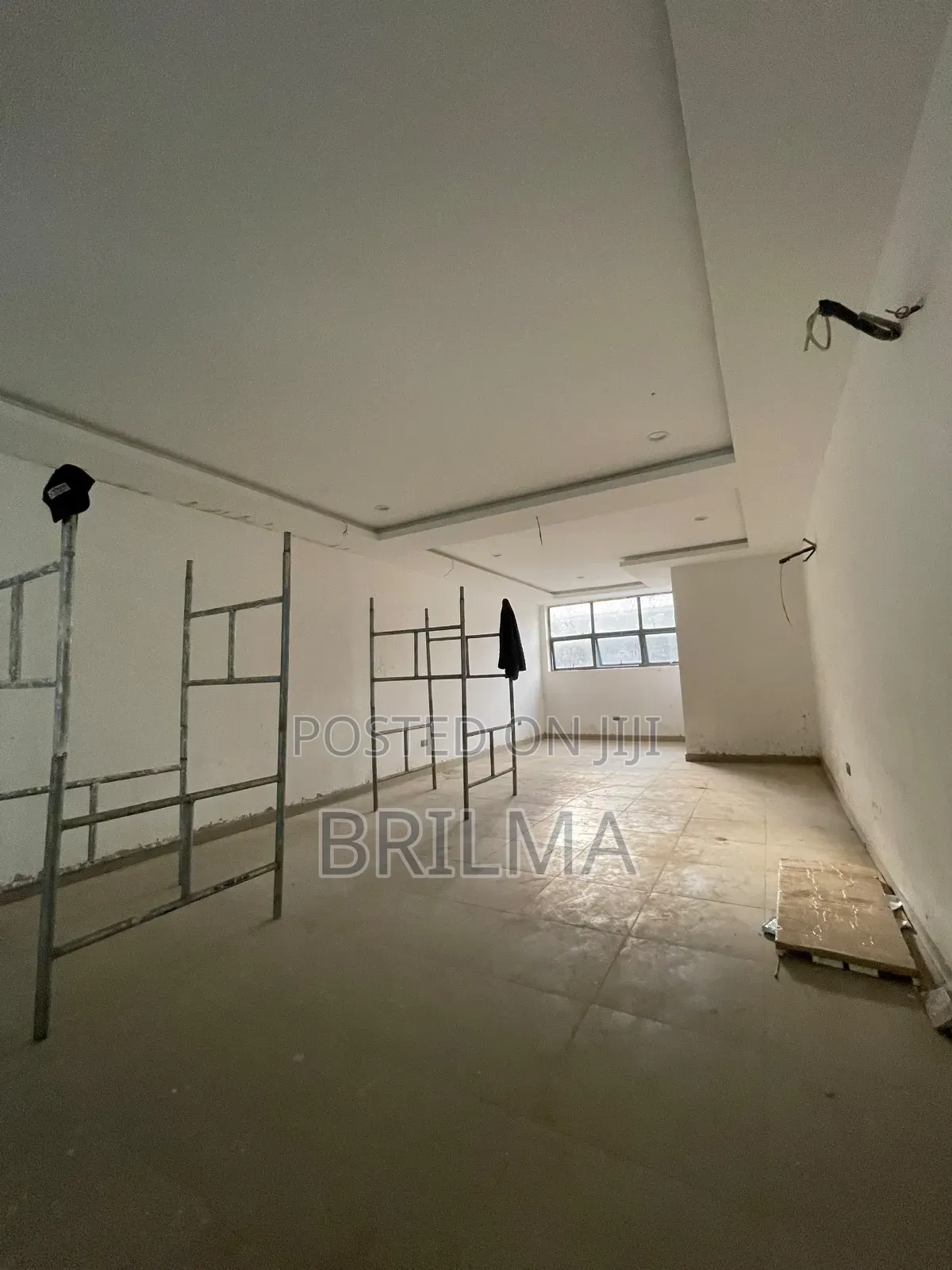 58 SQM of Shop/Office Space in Wuse 2 for RENT in Wuse 2