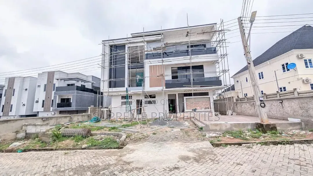 Furnished 5bdrm Duplex in Engineer Lere Adigun, Ibadan for sale in Ibadan