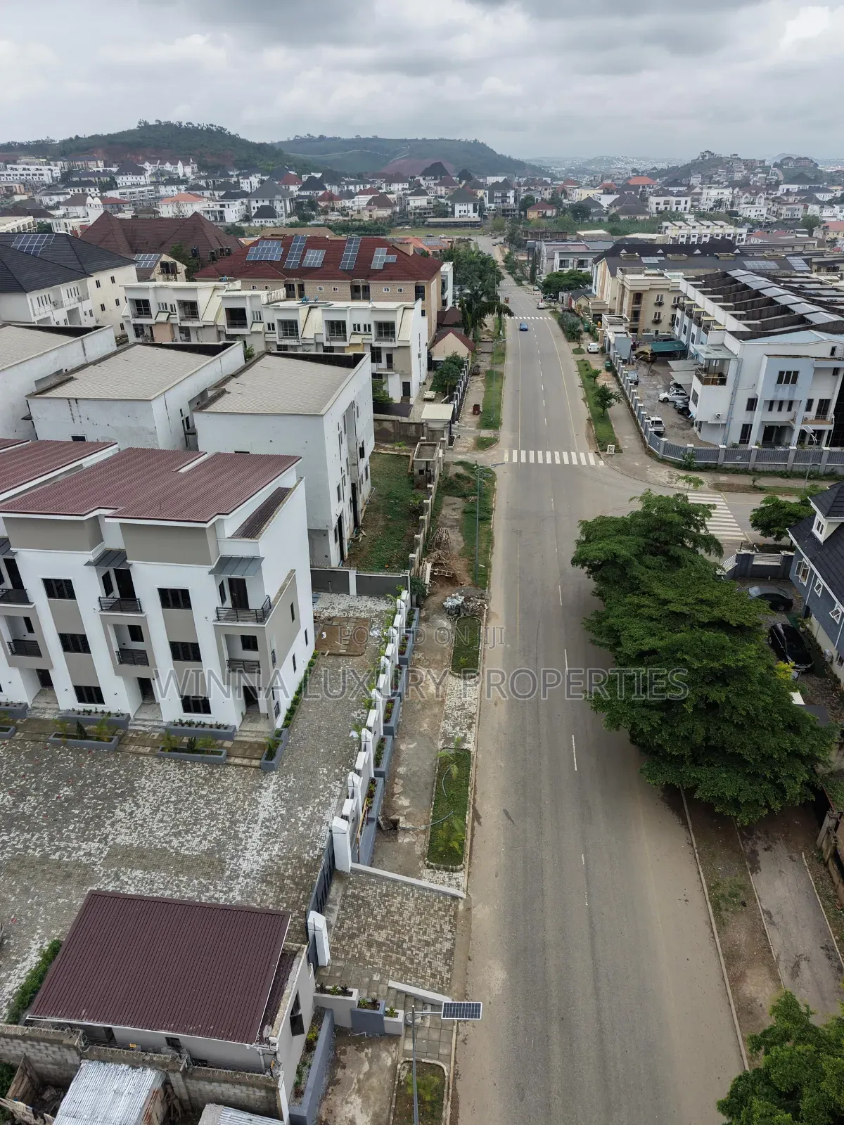 5bdrm Townhouse / Terrace in Guzape for rent in Guzape District