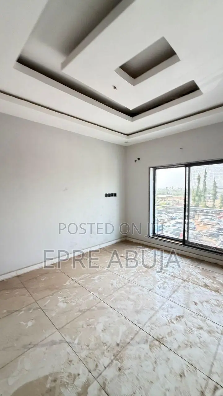 4bdrm Townhouse/Terrace in Gaduwa for sale in Gaduwa