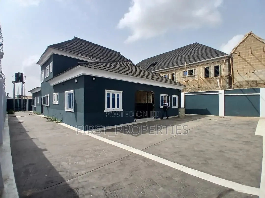 Furnished 4bdrm Bungalow in Akoto Estate Elebu, Ibadan for sale in Ibadan