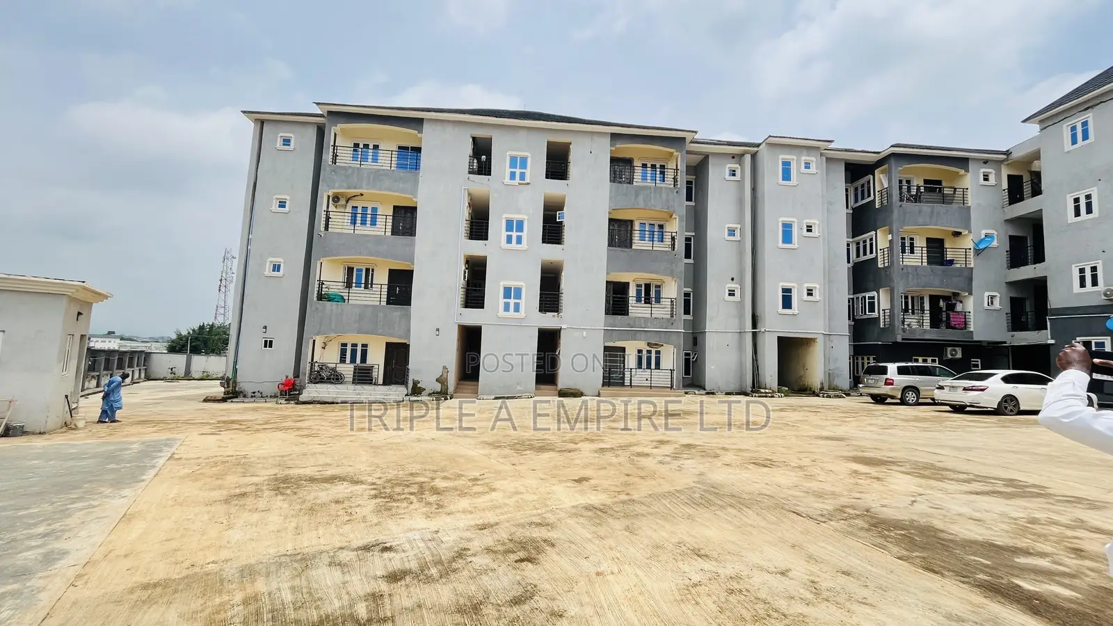 4bdrm Apartment in Life Camp for sale in Life Camp