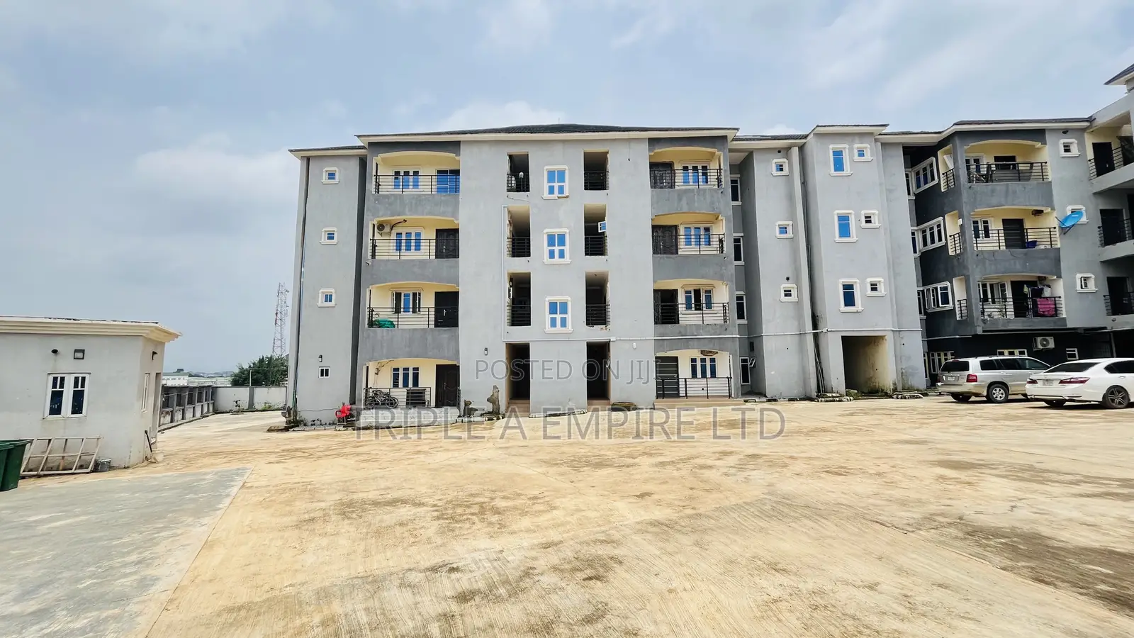 4bdrm Apartment in Life Camp for sale in Life Camp