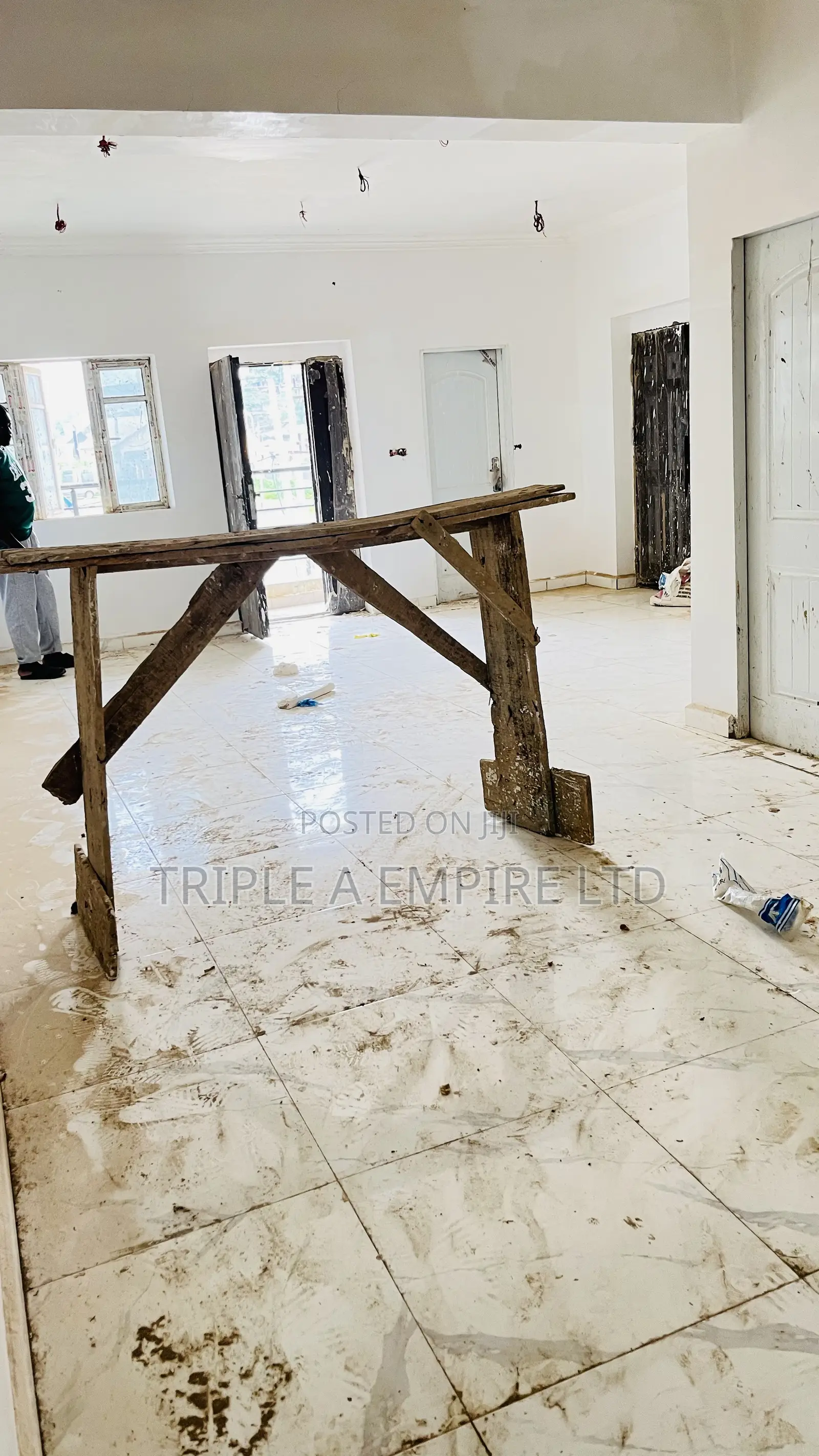 4bdrm Apartment in Life Camp for sale in Life Camp