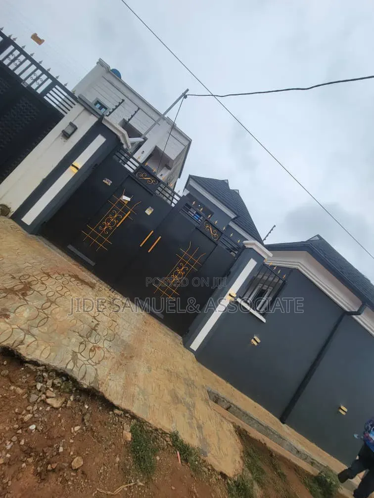 Furnished 2bdrm Block of Flats in Ayobo for rent in Ayobo