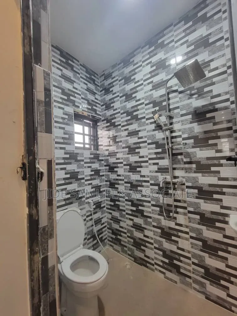 Furnished 2bdrm Block of Flats in Ayobo for rent in Ayobo
