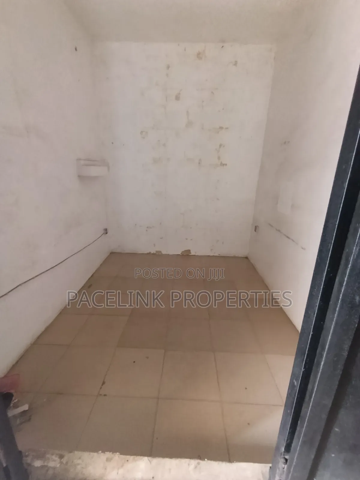 Shop for Office Use Along the Main Road at Alimosho Iyana Ipaja Lagos in Iyana Ipaja