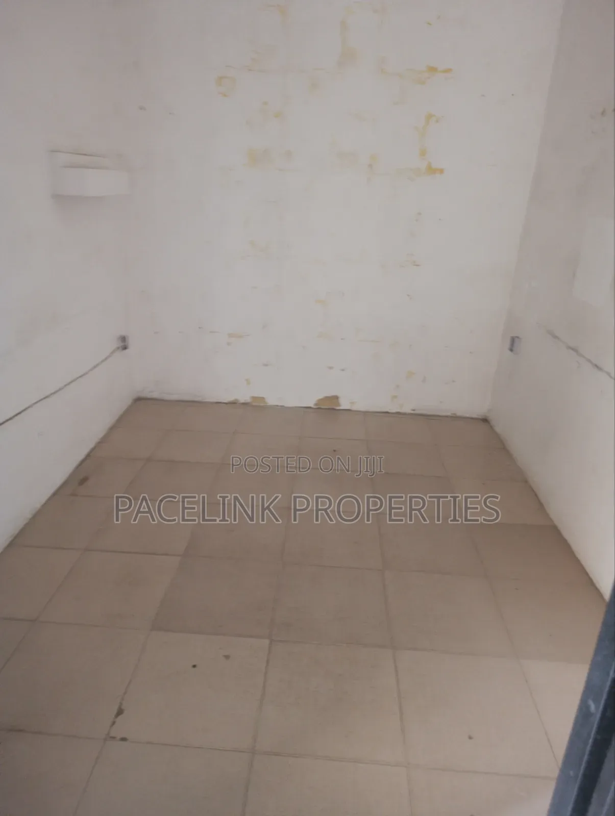 Shop for Office Use Along the Main Road at Alimosho Iyana Ipaja Lagos in Iyana Ipaja
