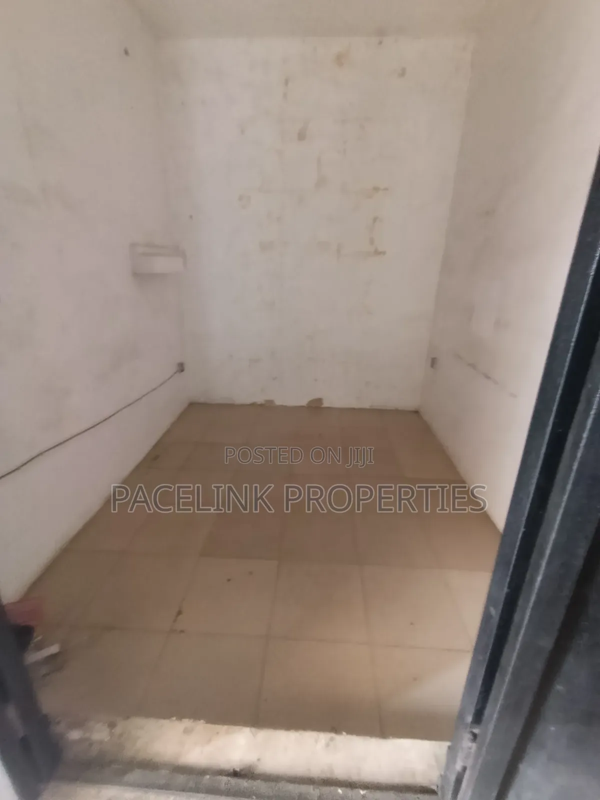Shop for Office Use Along the Main Road at Alimosho Iyana Ipaja Lagos in Iyana Ipaja