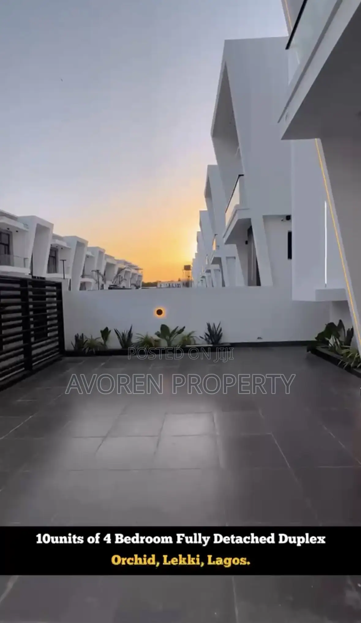 Furnished 4bdrm Apartment in Lekki Phase 2 for sale in Lekki Phase 2
