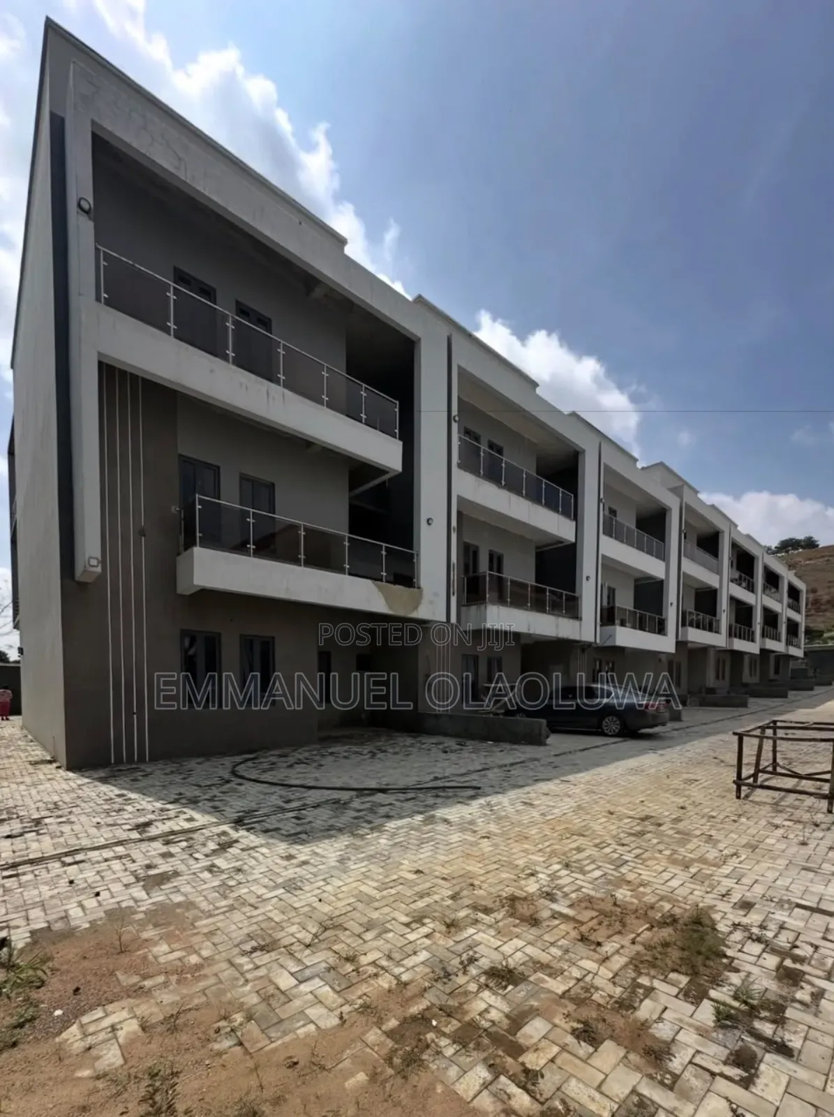 4bdrm Duplex in Life Camp for sale in Life Camp