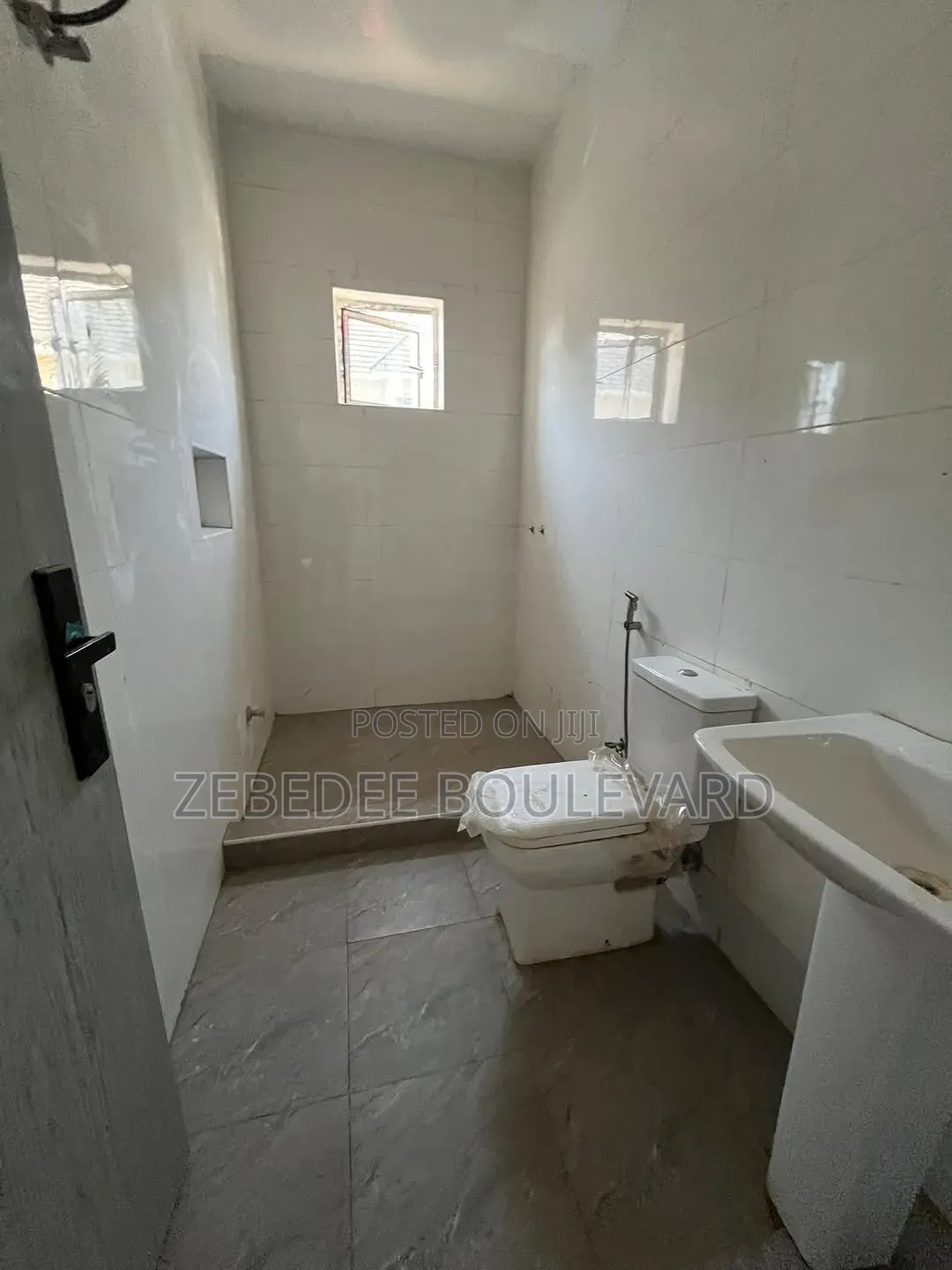 3bdrm Townhouse/Terrace in Gaduwa for sale in Gaduwa