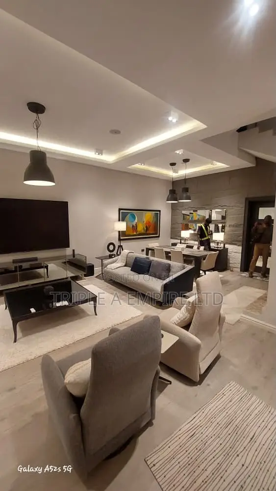 4bdrm Townhouse/Terrace in Jahi for sale in Jahi