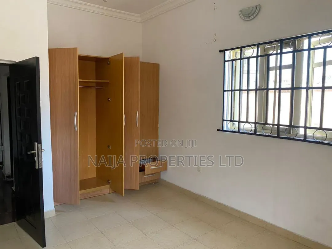 3bdrm Block of Flats in Thera Peace Zone, Sangotedo for sale in Sangotedo