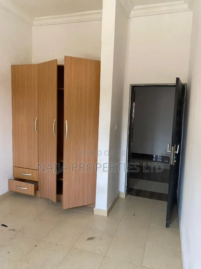 3bdrm Block of Flats in Thera Peace Zone, Sangotedo for sale in Sangotedo