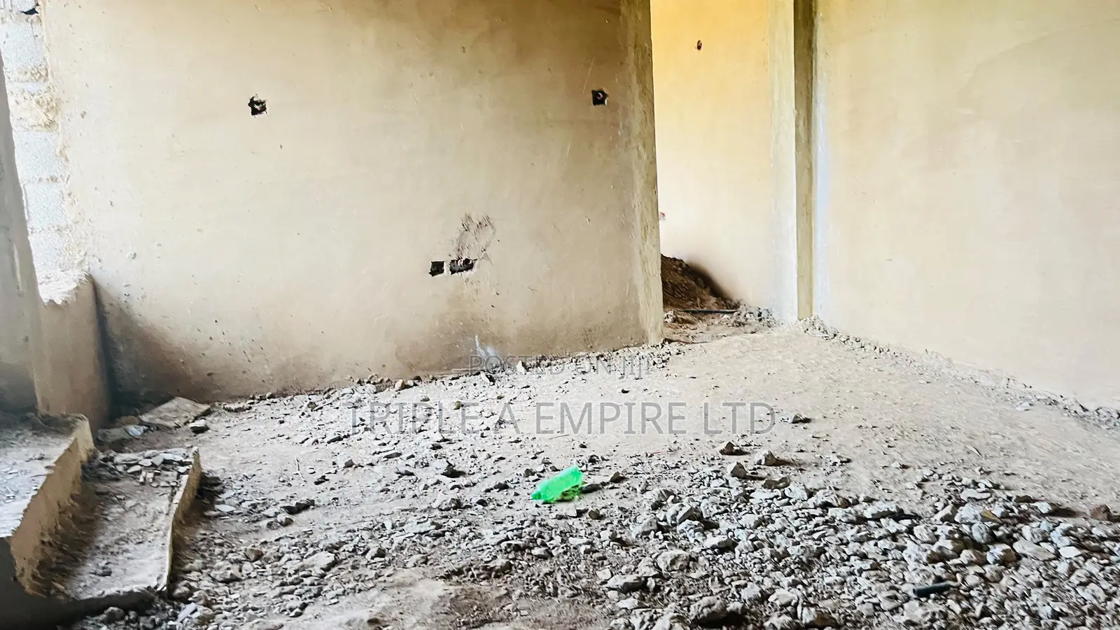 3bdrm Block of Flats in Life Camp for sale in Life Camp