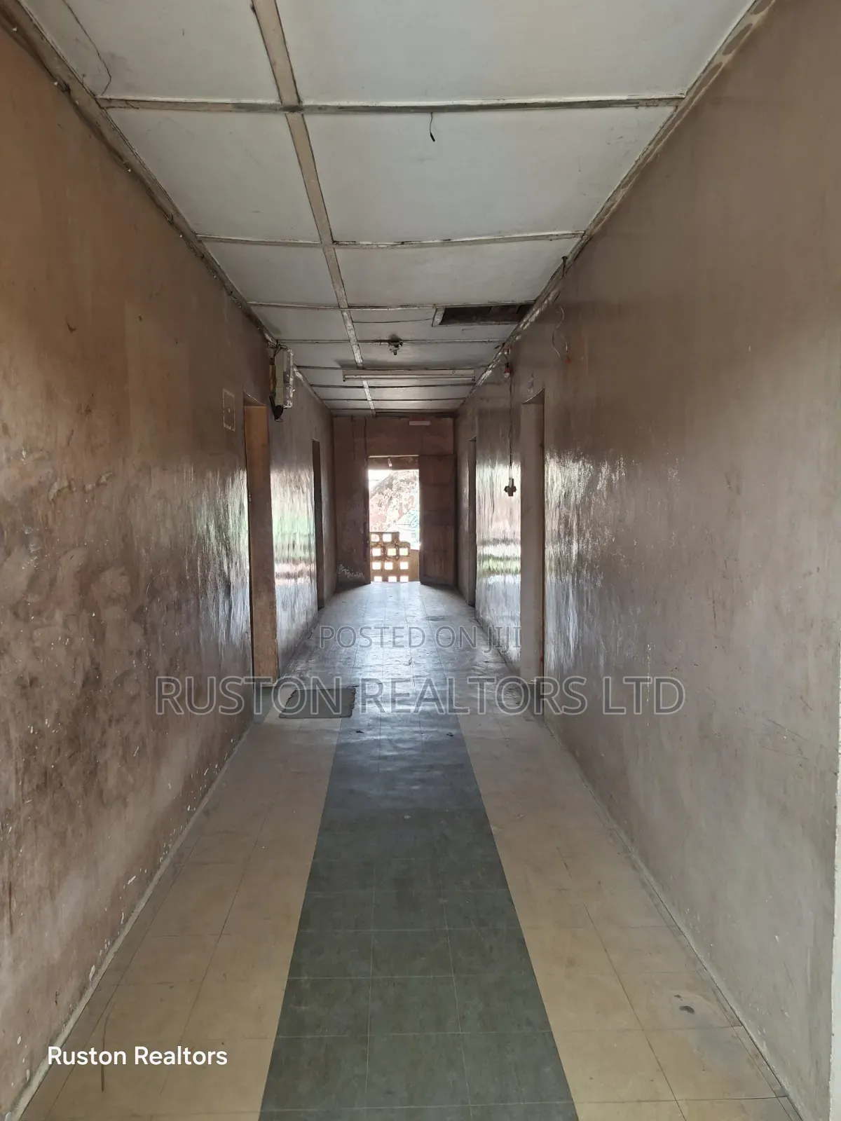Prime Commercial Property on Land Measuring About 700sm in Rind Road