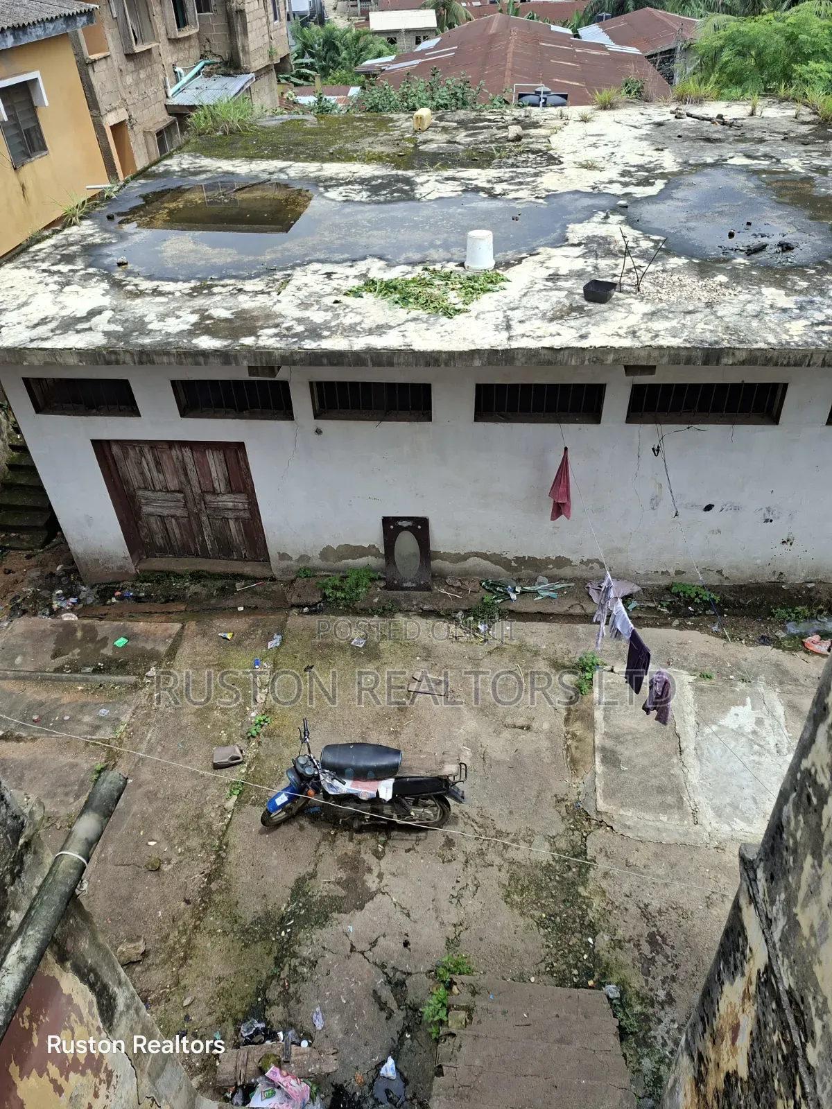 Prime Commercial Property on Land Measuring About 700sm in Rind Road