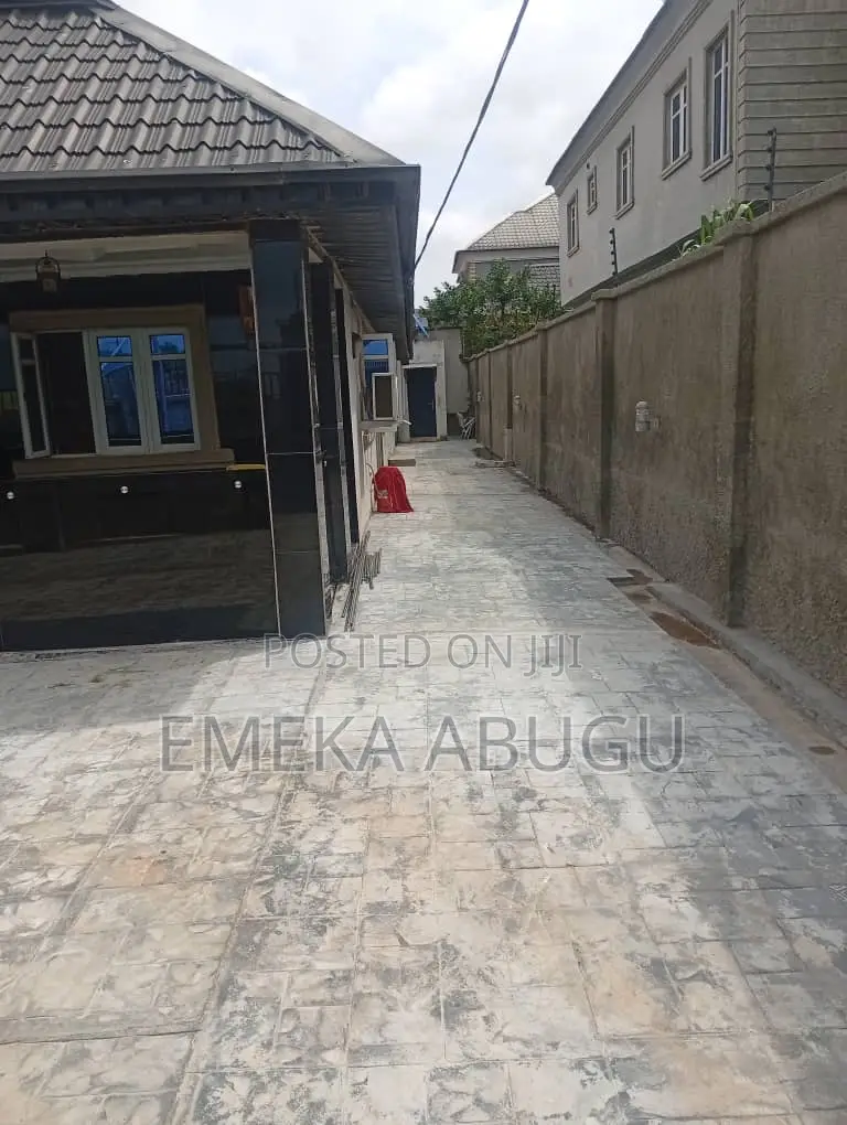 4bdrm Bungalow in Akala Express for sale in Akala Express