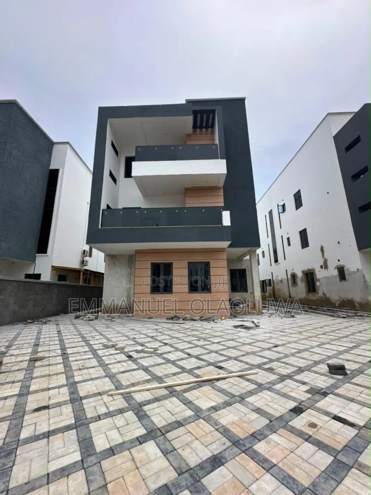 5bdrm Duplex in Asokoro for sale in Asokoro