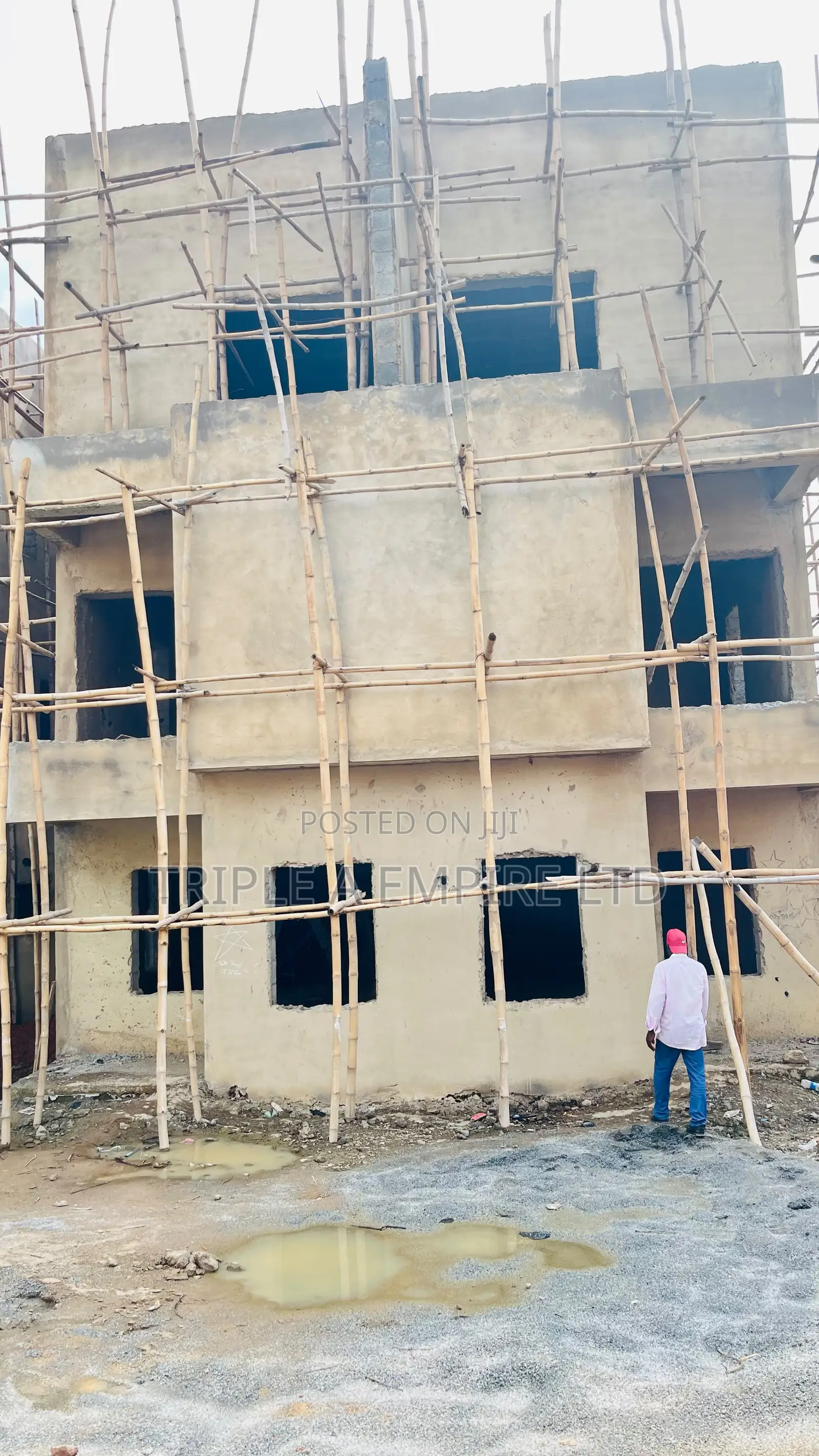 5bdrm Townhouse/Terrace in Life Camp for sale in Life Camp
