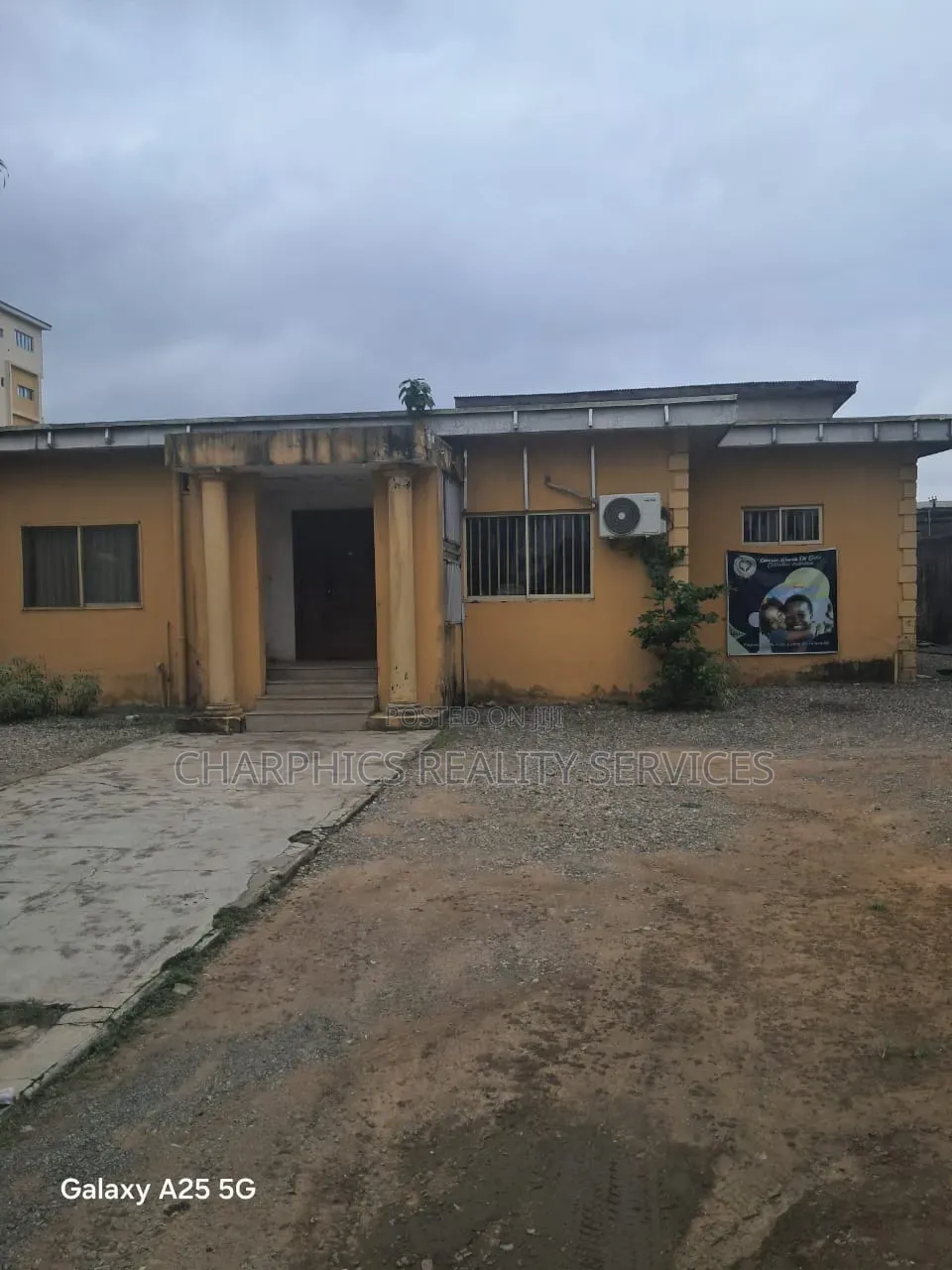 3 Bedrooms Bungalow for Rent at Ikeja GRA in Ikeja GRA