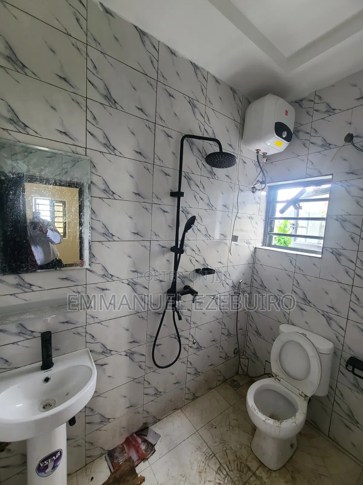 2bdrm Block of Flats in Sars Road, Port-Harcourt for rent in Port-Harcourt