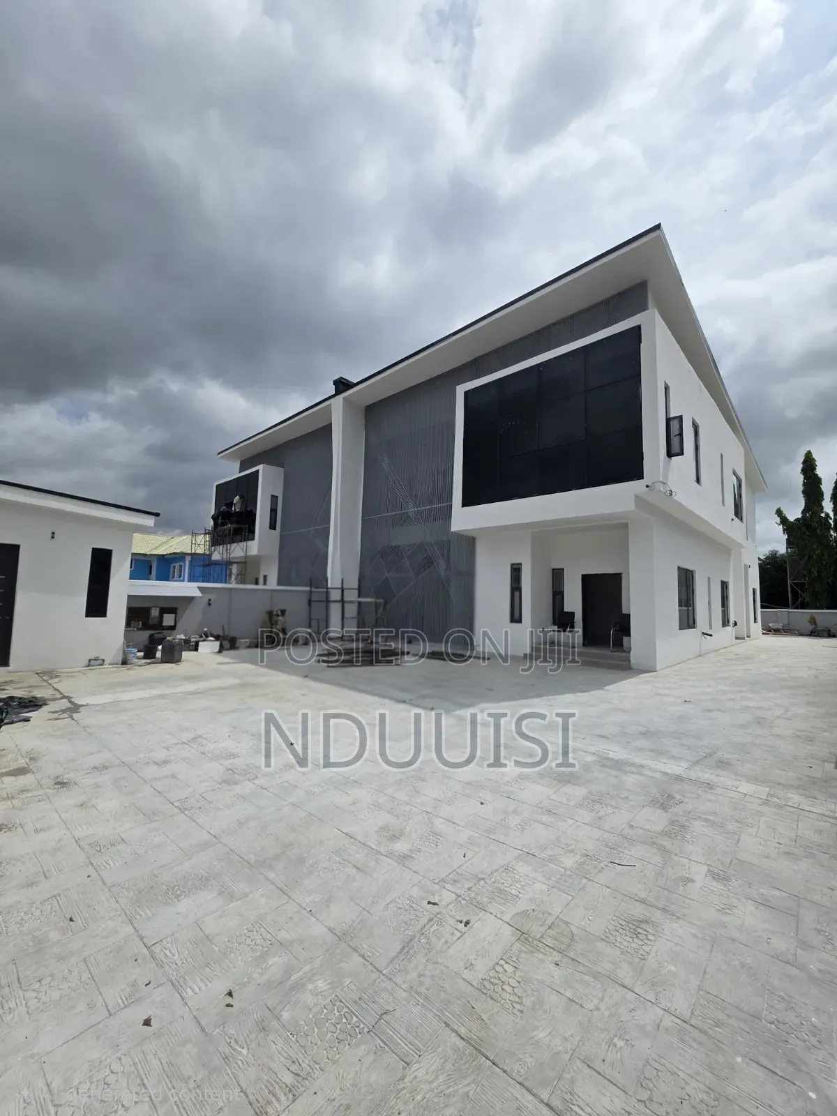 4bdrm Duplex in 2Nd Avenue Gwarimpa, Bunkoro for sale in Bunkoro