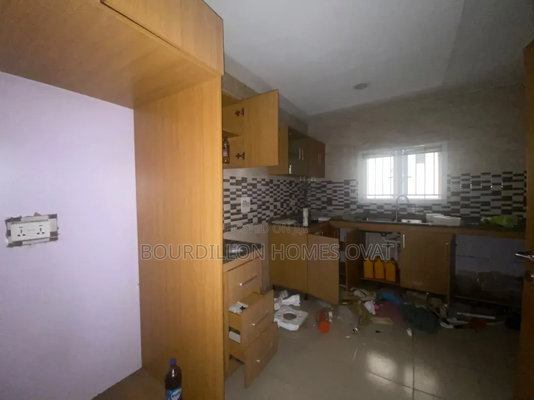 3bdrm Apartment in Chevron Lekki Lagos for rent in Chevron