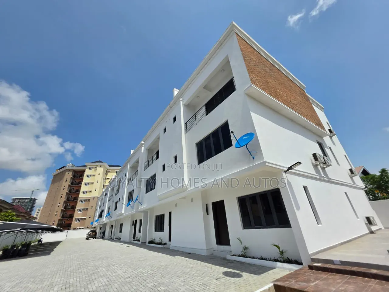 4bdrm Duplex in Old Ikoyi for sale in Old Ikoyi
