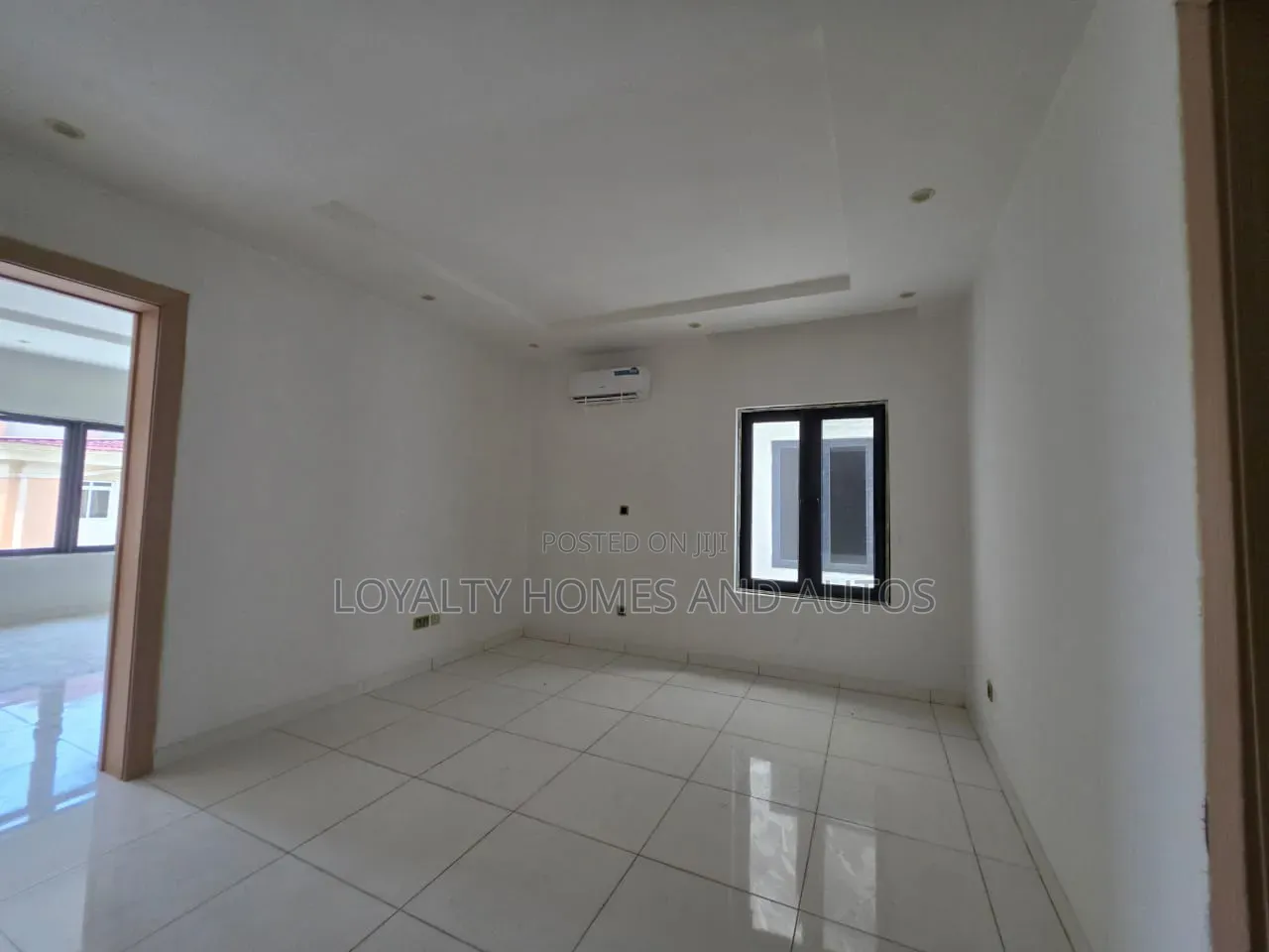 4bdrm Duplex in Old Ikoyi for sale in Old Ikoyi