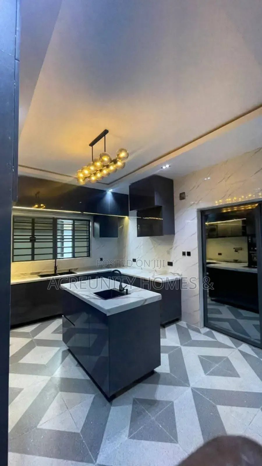 6bdrm Duplex in Kola Lawal, Oke, Akobo for sale in Akobo