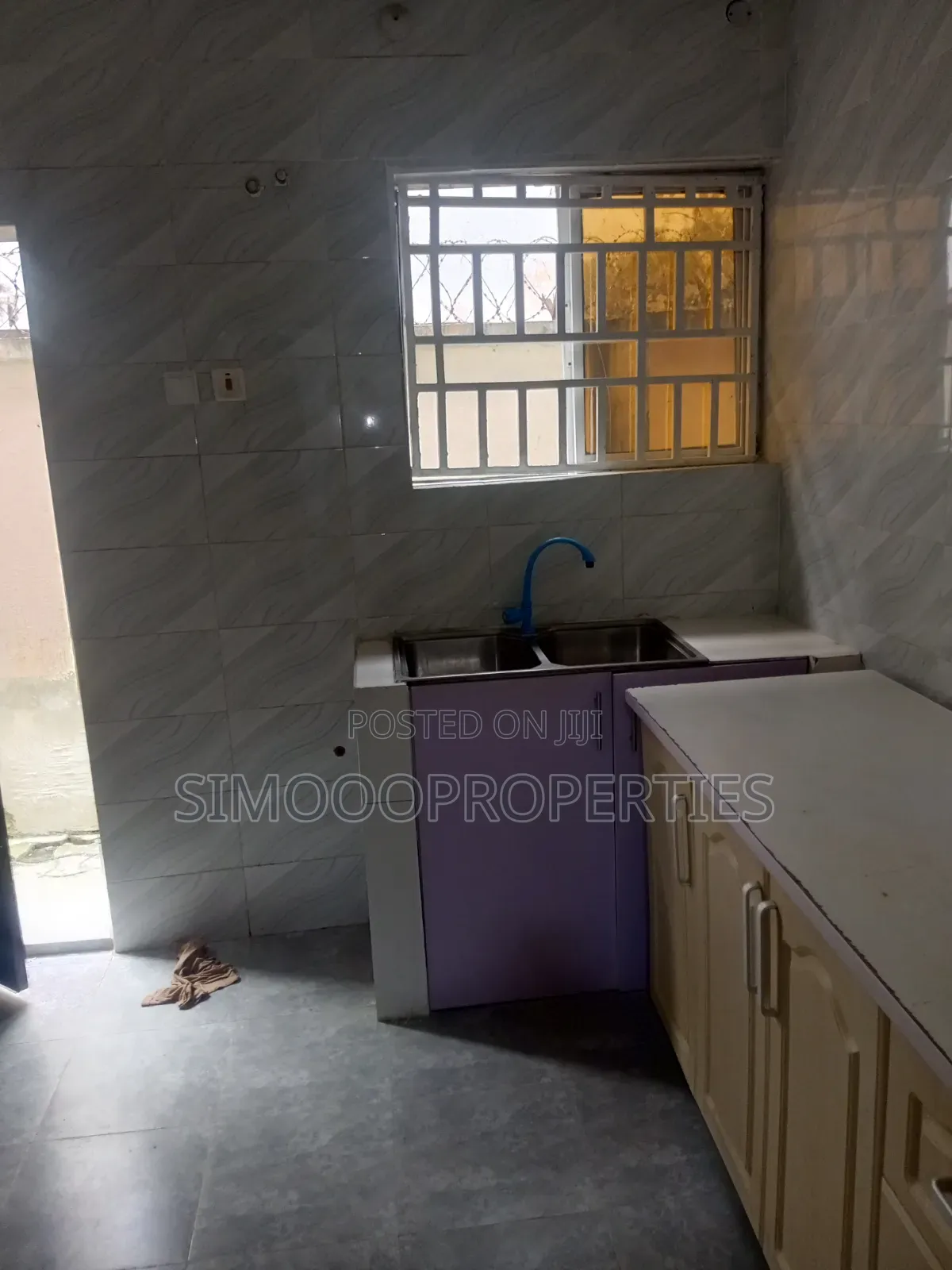 2bdrm Block of Flats in Ogunfayo, Awoyaya for rent in Awoyaya