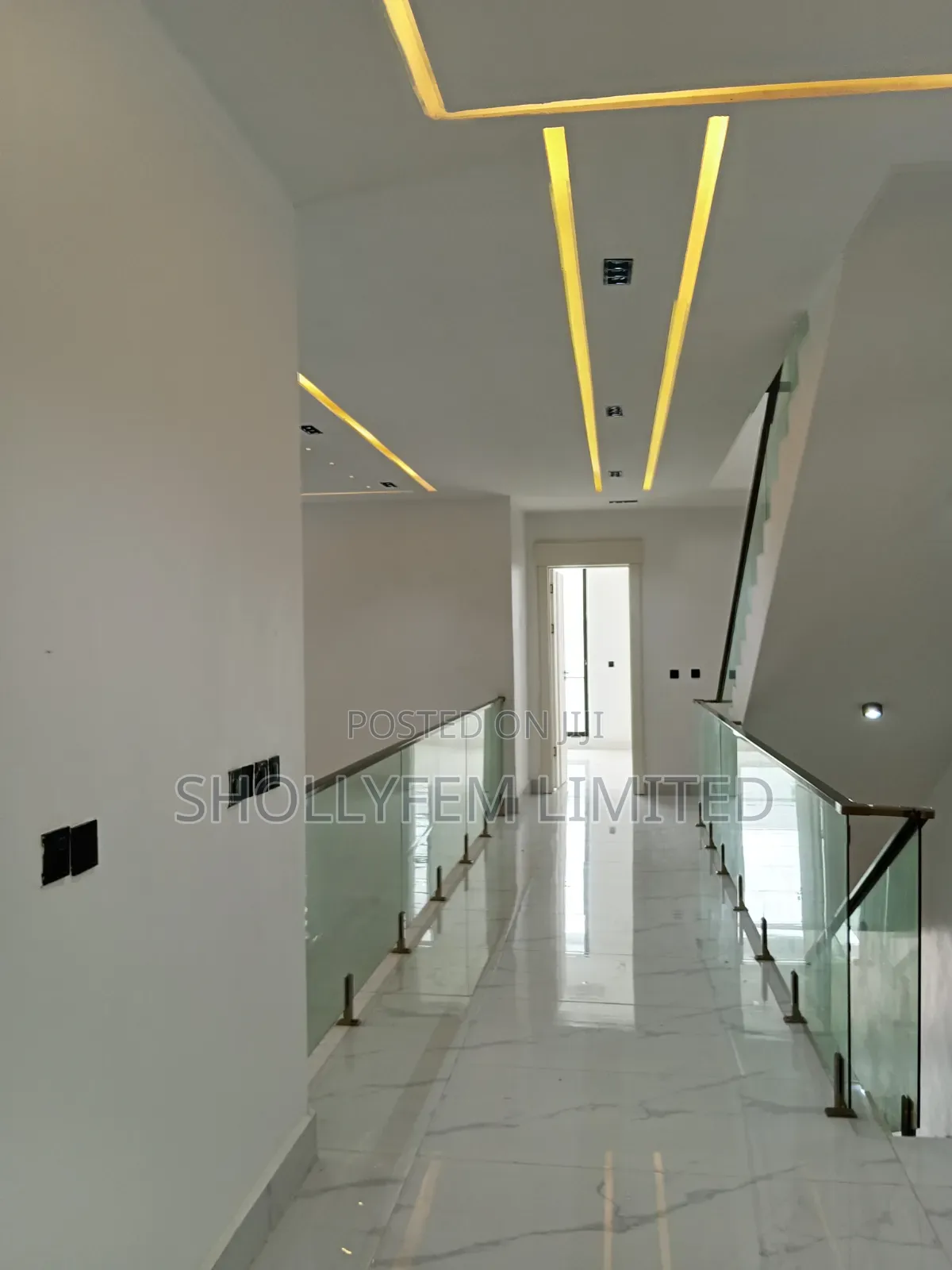 Furnished 5bdrm Duplex in Daffodil Estate, Lekki Phase 2 for sale in Lekki Phase 2