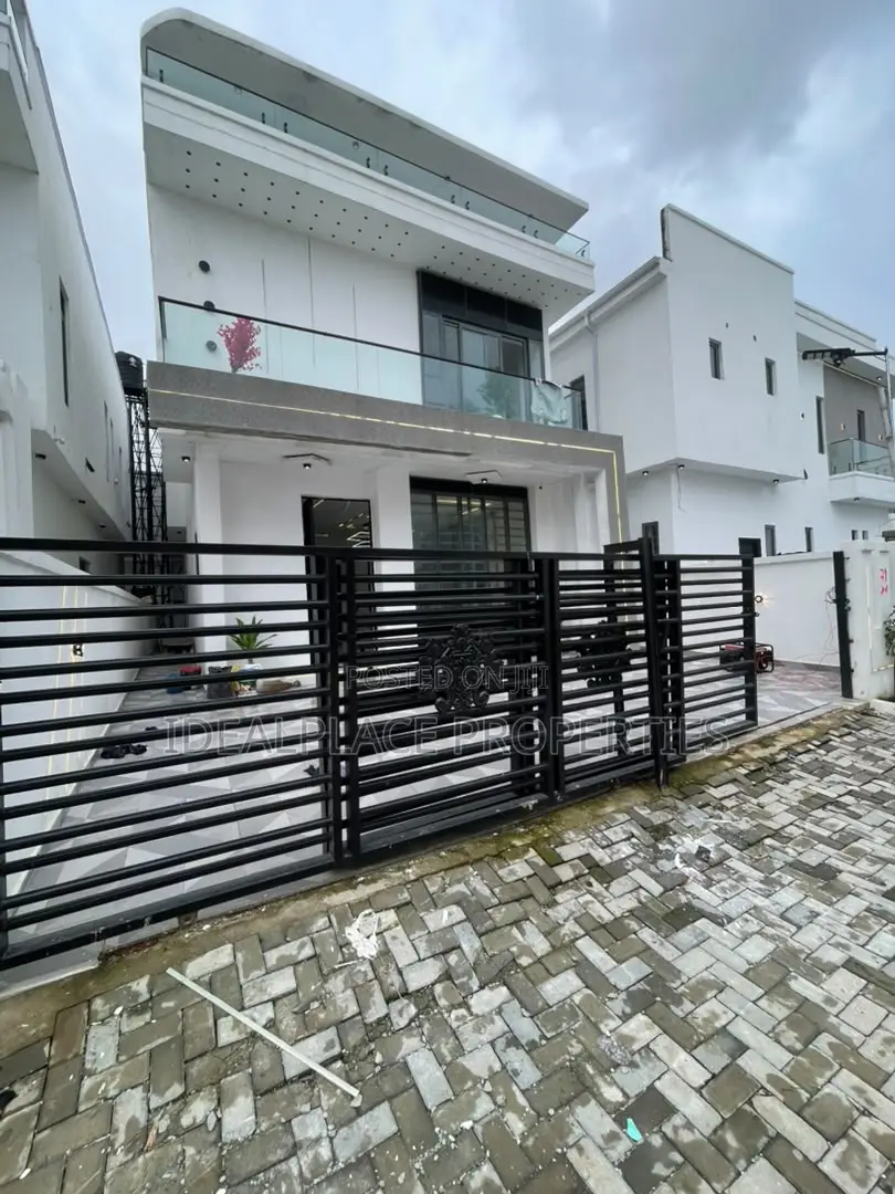 4bdrm Duplex in Ajah for sale in Ajah