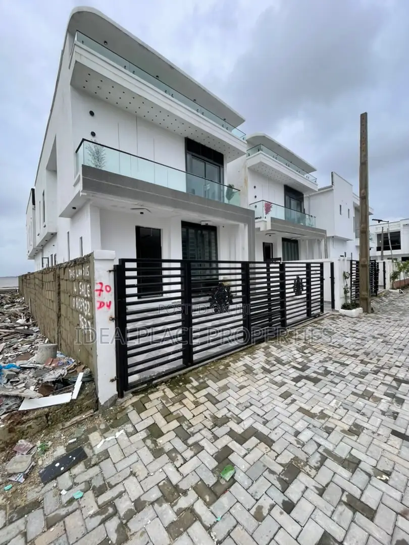 4bdrm Duplex in Ajah for sale in Ajah