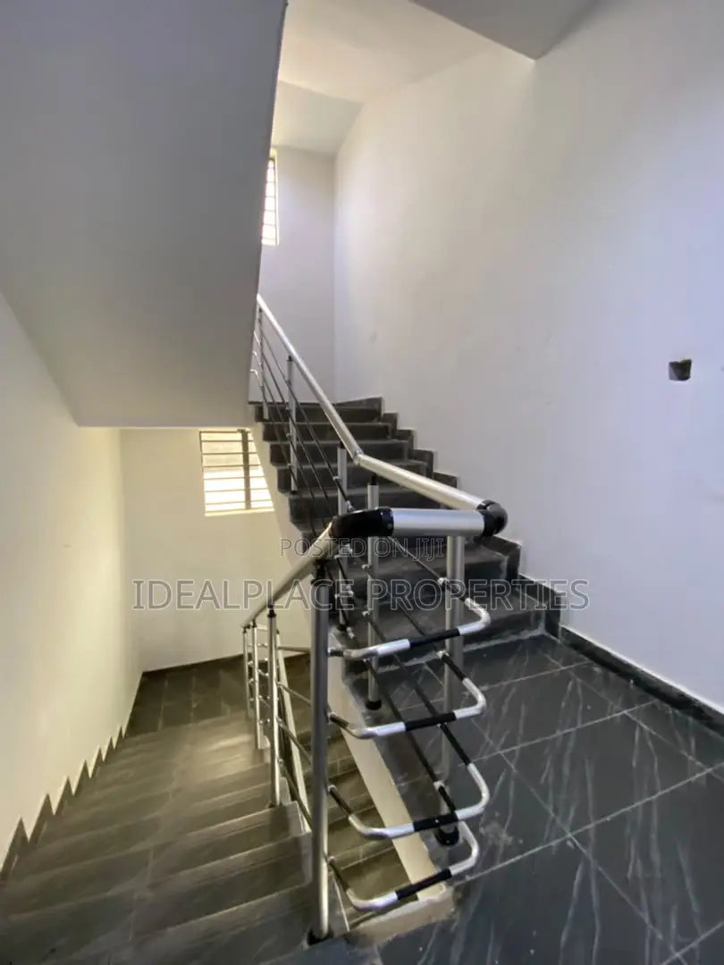 2bdrm Apartment in Ologolo for sale in Ologolo
