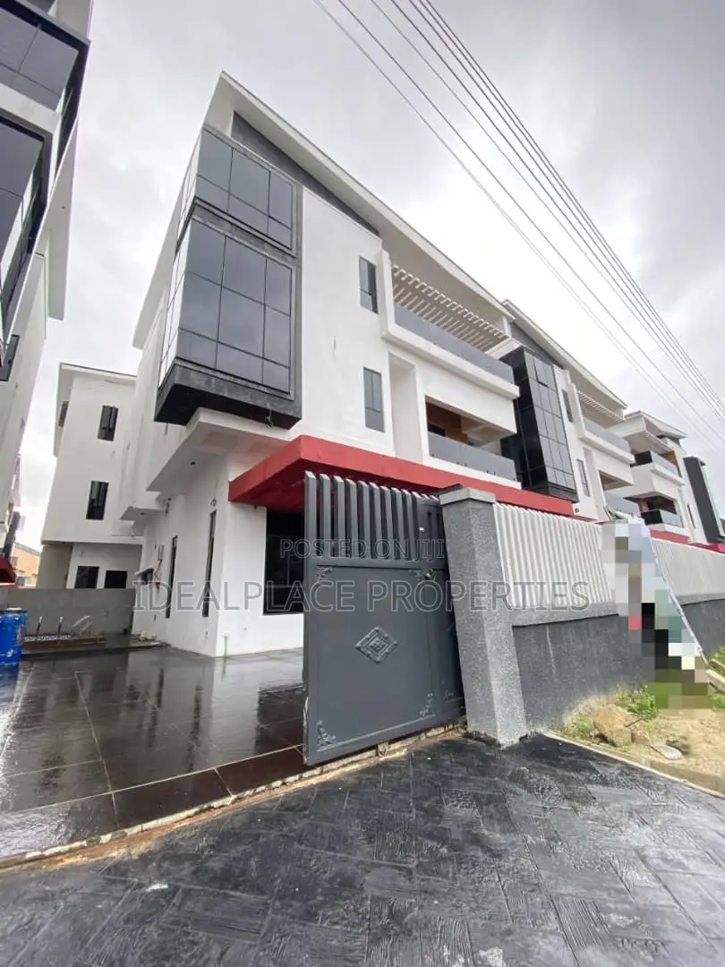5bdrm Duplex in Ologolo for sale in Ologolo