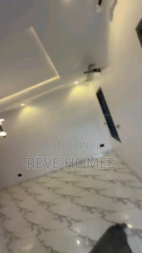 2bdrm Block of Flats in Oworonshoki / Gbagada for rent in Oworonshoki / Gbagada