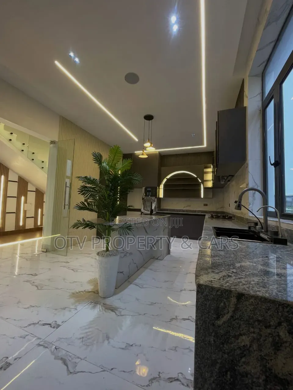 5bdrm Duplex in VGC / Ajah for sale in VGC / Ajah
