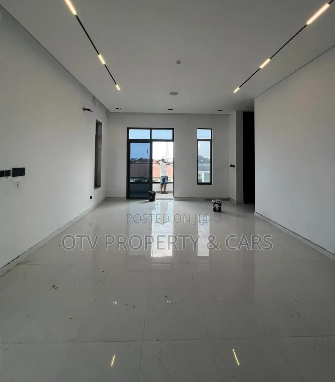 5bdrm Duplex in Lekki Phase 1 for sale in Lekki Phase 1