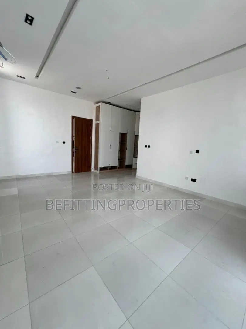 4bdrm Duplex in Ajah for sale in Ajah