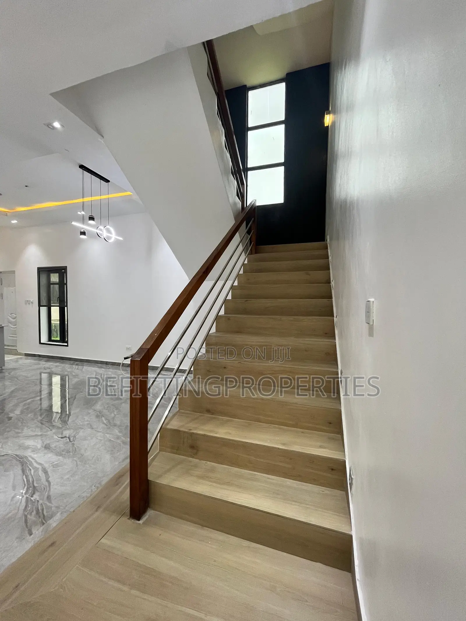 5bdrm Duplex in Lekki for sale in Lekki