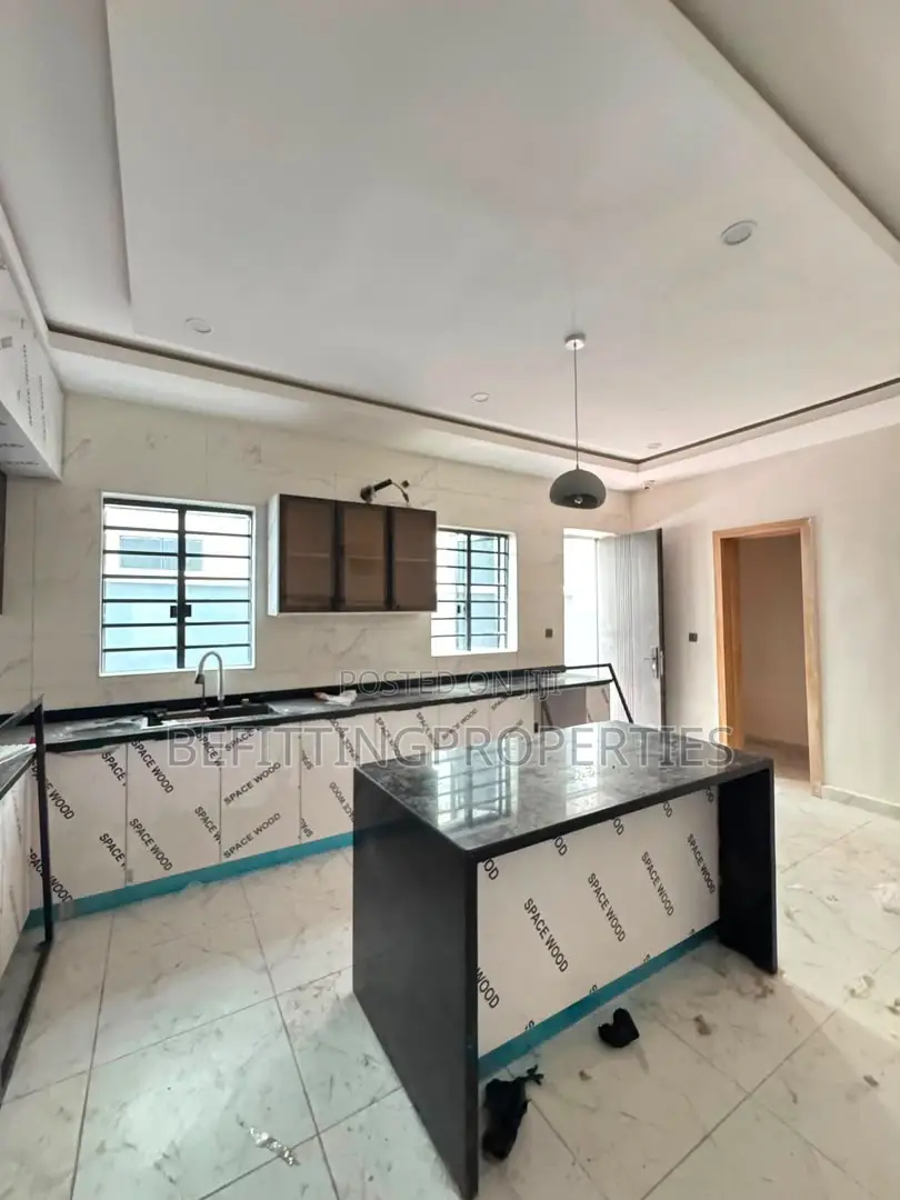 4bdrm Duplex in Ogudu for sale in Ogudu